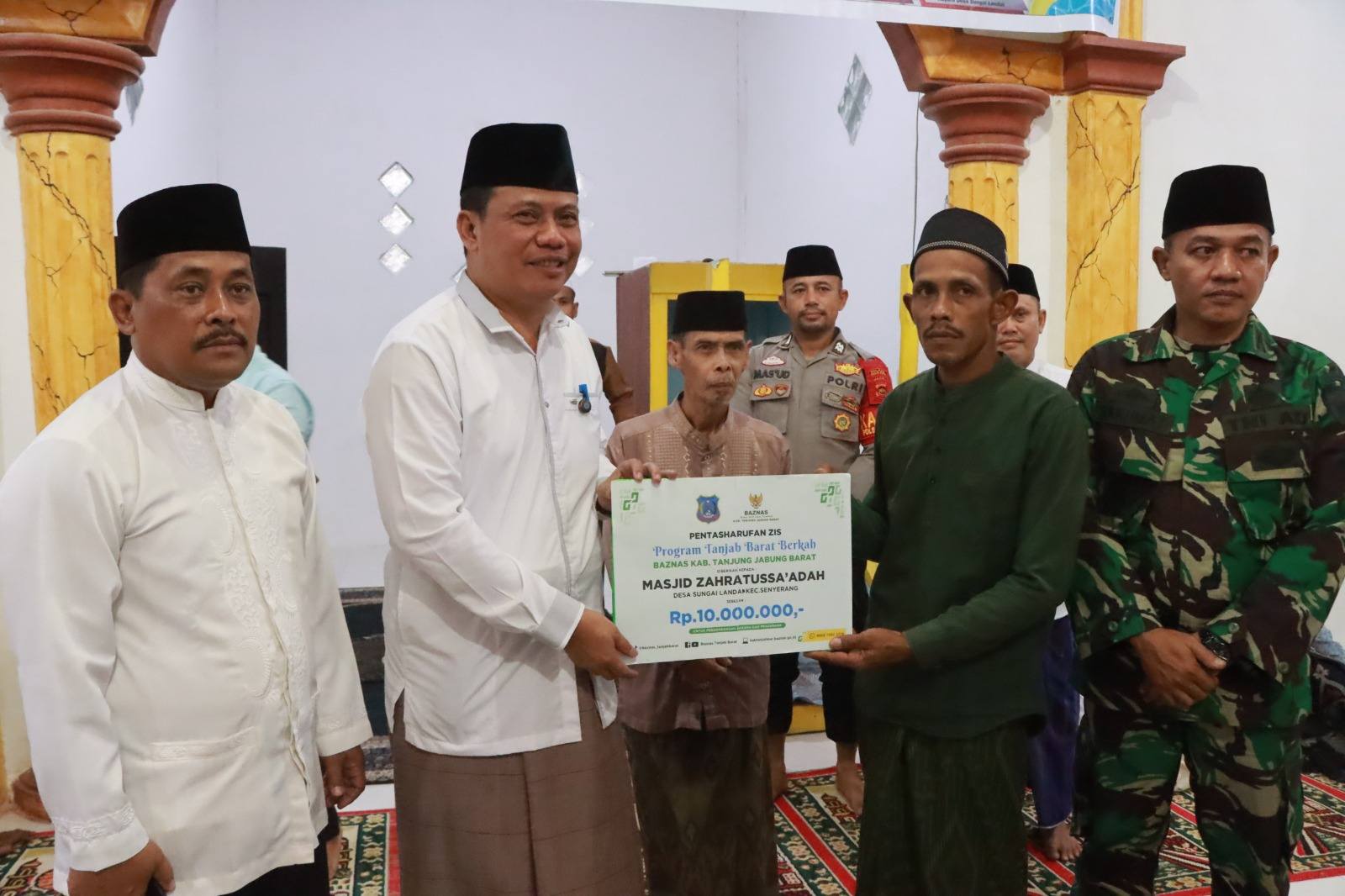 Pemkab Tanjab Barat Laksanakan Safari Ramadan di Desa Sungai Landak Kecamatan Senyerang